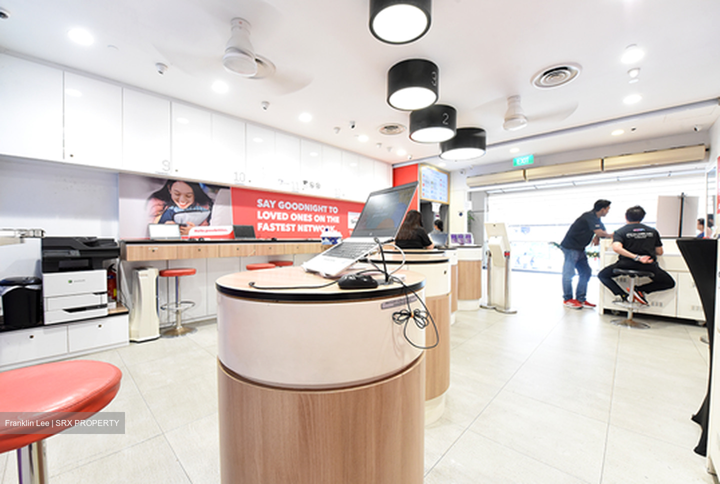 Lucky Plaza (D9), Shop House #442620141